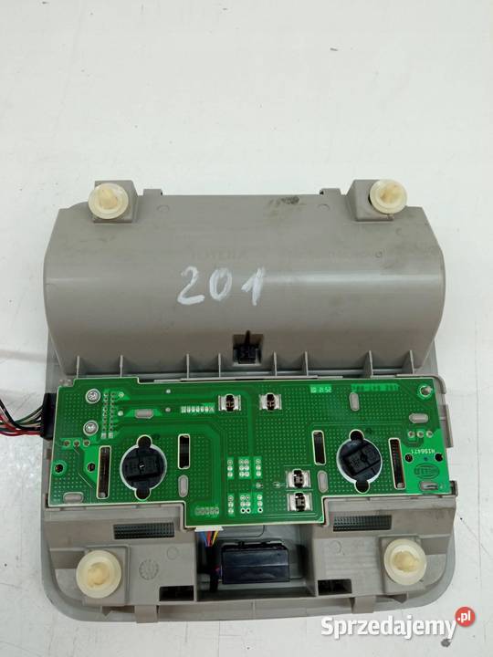 LAMPKA PODSUFITKI E18 8126002570AJ Toyota Auris