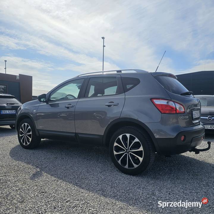 Nissan Qashqai 20b wyposażenie Super stan Qashqai Kutno