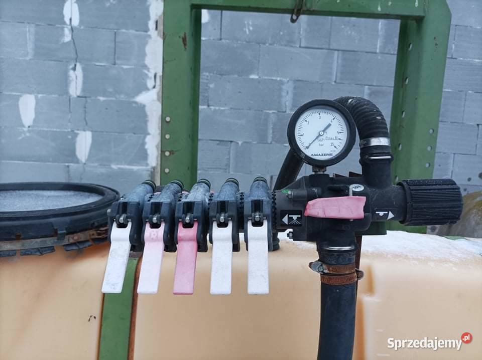 Opryskiwacz amazone 600l