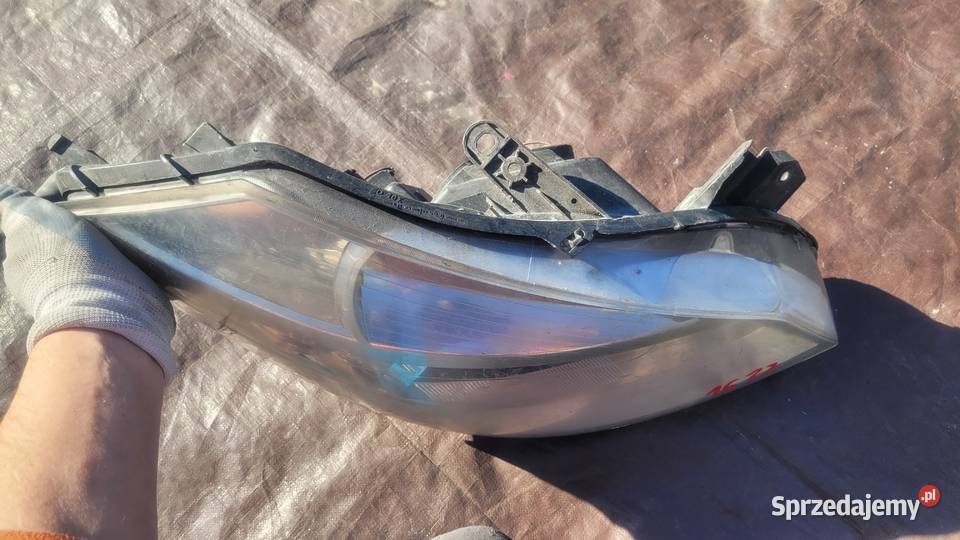LAMPA PRAWA PRZÓD REFLEKTOR RENAULT CLIO III Ruda Śląska