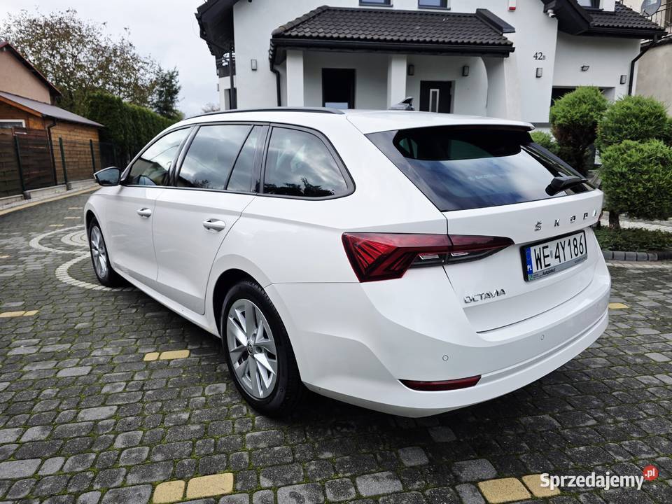 KODA Octavia 15 TSI Ambition ACT Kombi 150 Full 4/5 Škoda Będzin