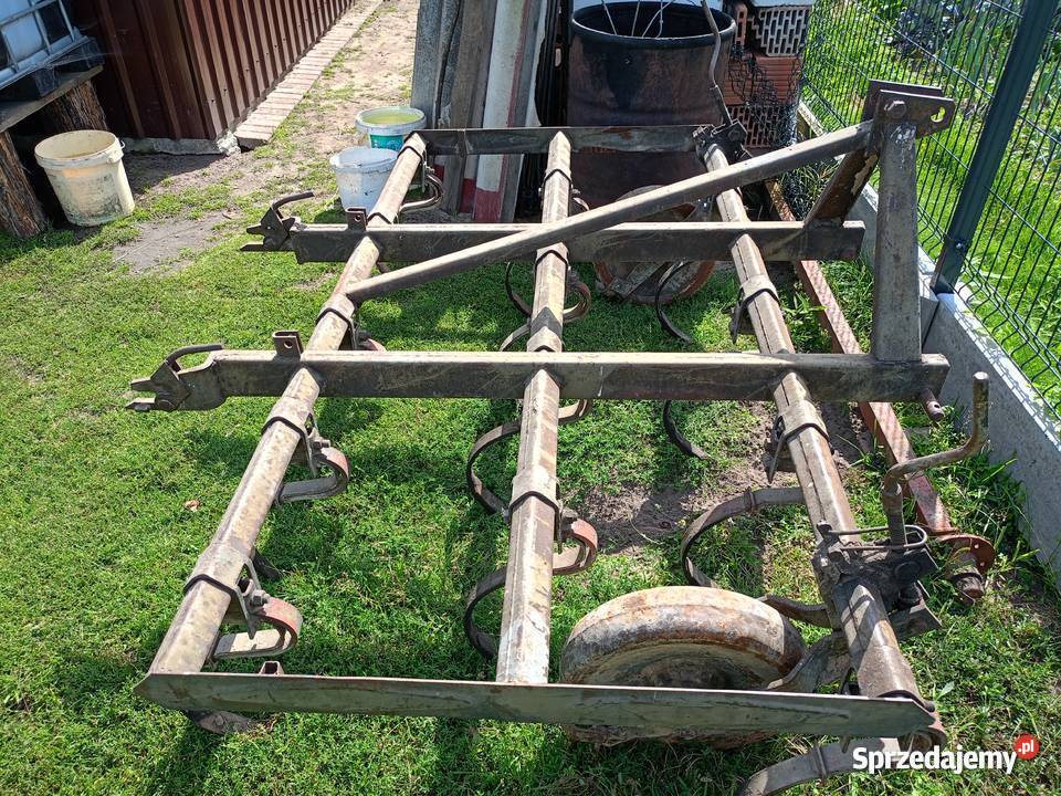 Kosiarka rotacyjna 135 Rozsiewacz nawozu Brony