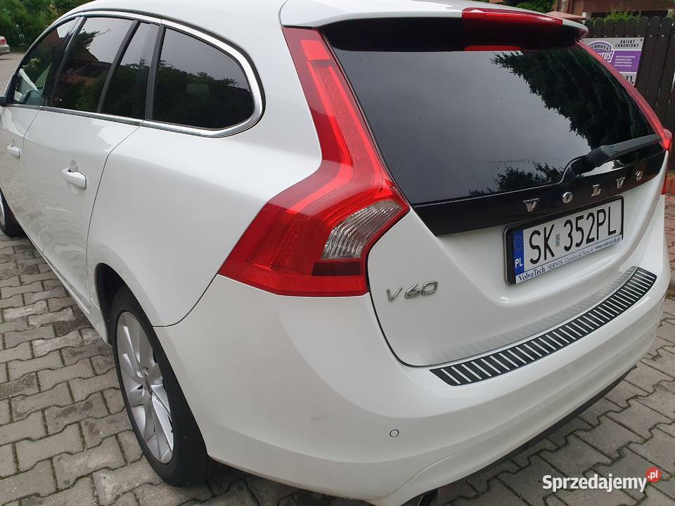 VOLVO V60 20 D Automat EURO 6 2014 237 Super śląskie Katowice