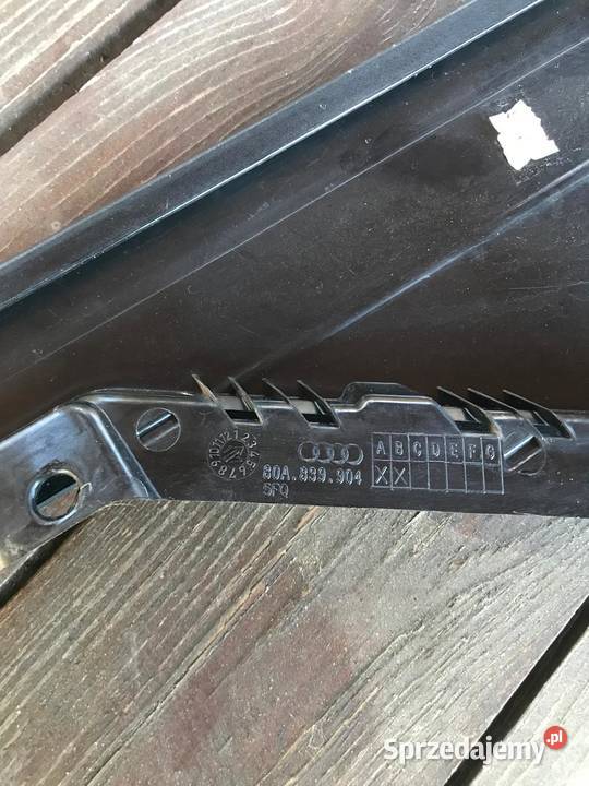 Zewnętrzna osłona słupka drzwi prawy tył audi q5 Kolno
