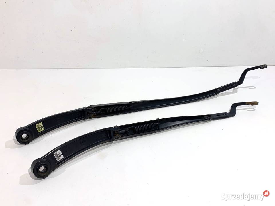 RAMIĘ WYCIERACZKI KOMPLET PRZÓD HYUNDAI SANTA FE