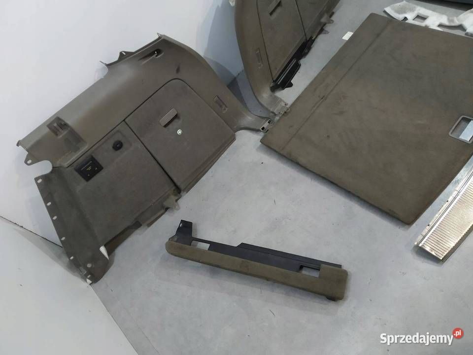 TAPICERKA BOCZEK BAGAŻNIKA PODŁOGA OSŁONA PASA