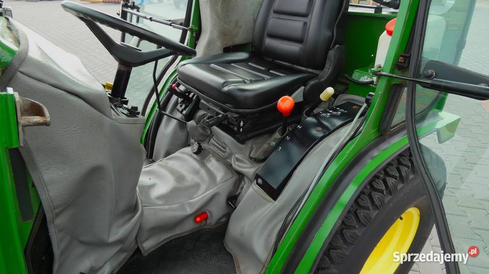 Traktor komunalny JOHN DEERE 4100 4x4 Kabina TUZ Świnice Warckie