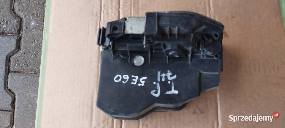 Zamek drzwi prawy tył BMW 5 E60 E61 osobowe Zamki, wkładki i kluczyki Szczecin sprzedam