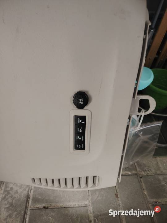 Prawy tylny boczek z przyciskami Chrysler Książenice