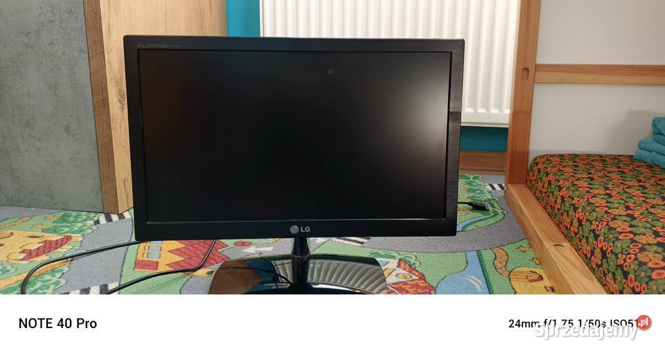 Monitor LG z przejściówką na HDMI Brodnica sprzedam