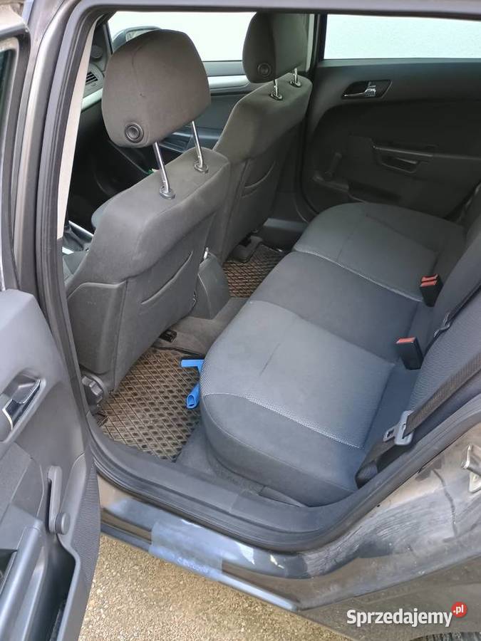 Opel Astra H Kombi wielkopolskie Komorniki