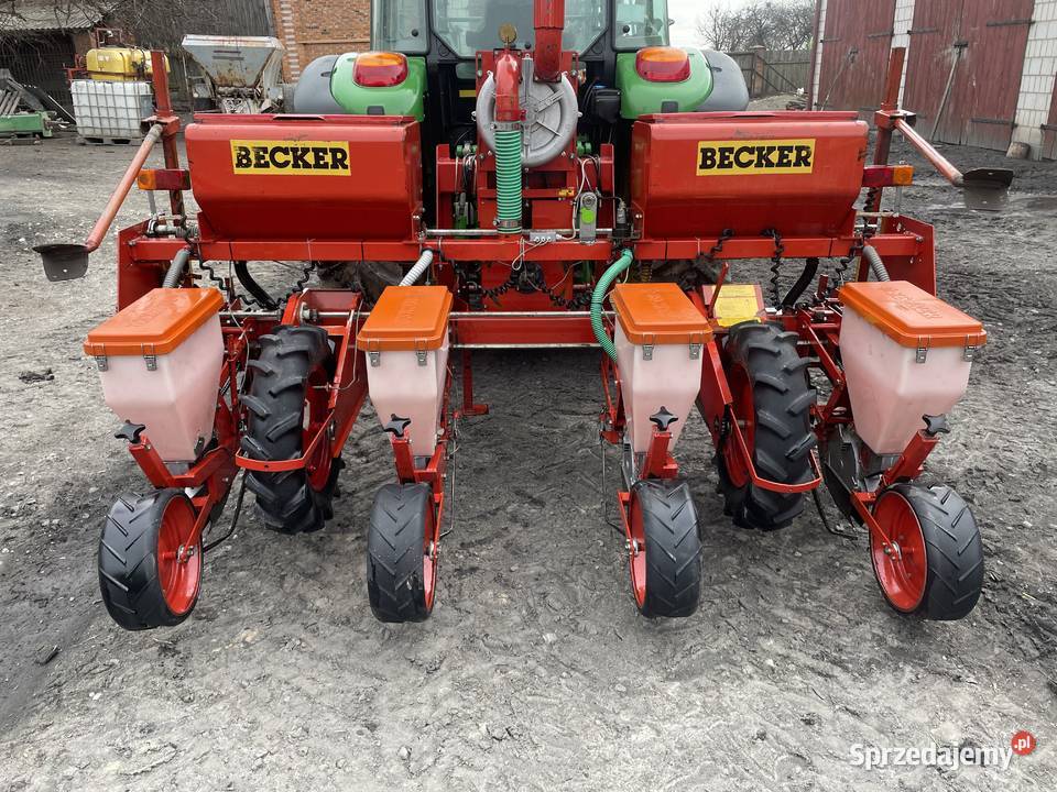 Siewnik do kukurydzy BECKER Lublin