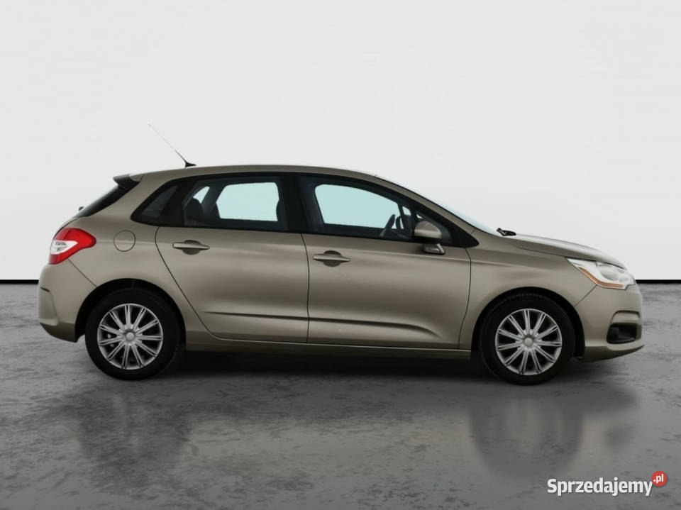 Citroen C4 14 16V światła przeciwmgielne C4 Lublin sprzedam