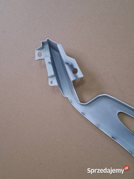 YAMAHA TRICITY 125 OWIEWKA PRAWA DOLNA PŁUG