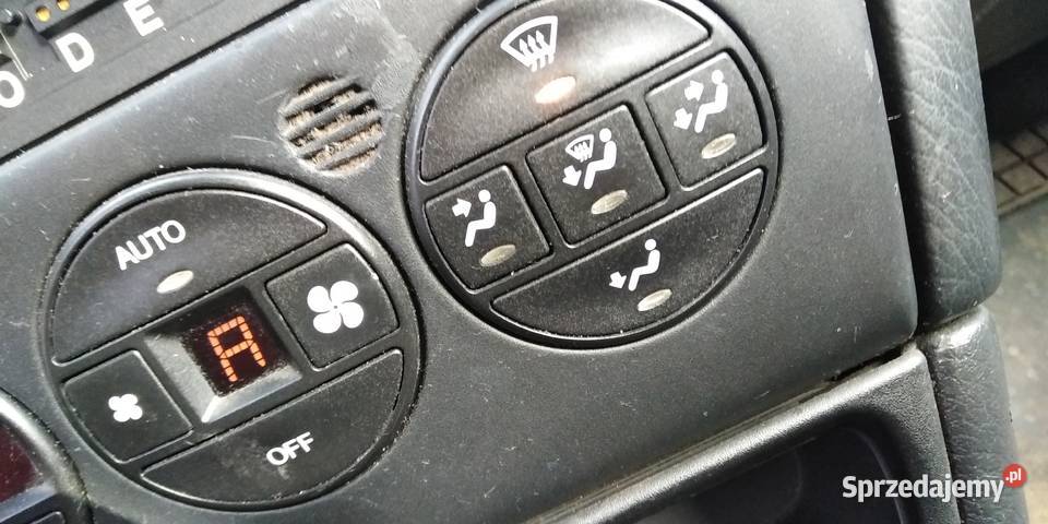 opel vectra b lift panel klimatyzacji Rok produkcji 2000 Przemyśl