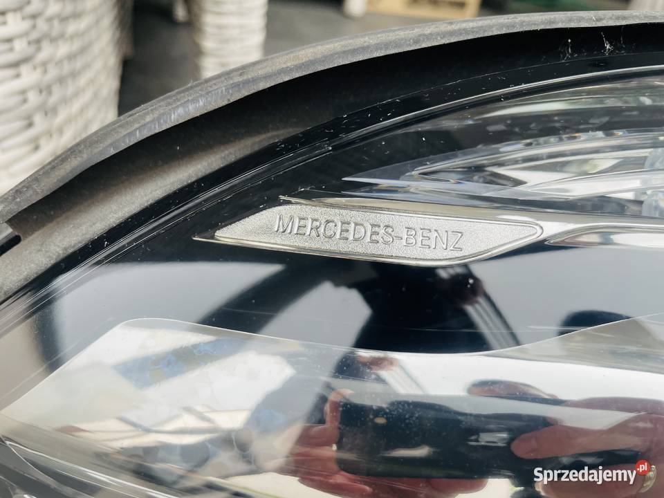 Lampy GLS Mercedes bez uszkodzeń w166 przód