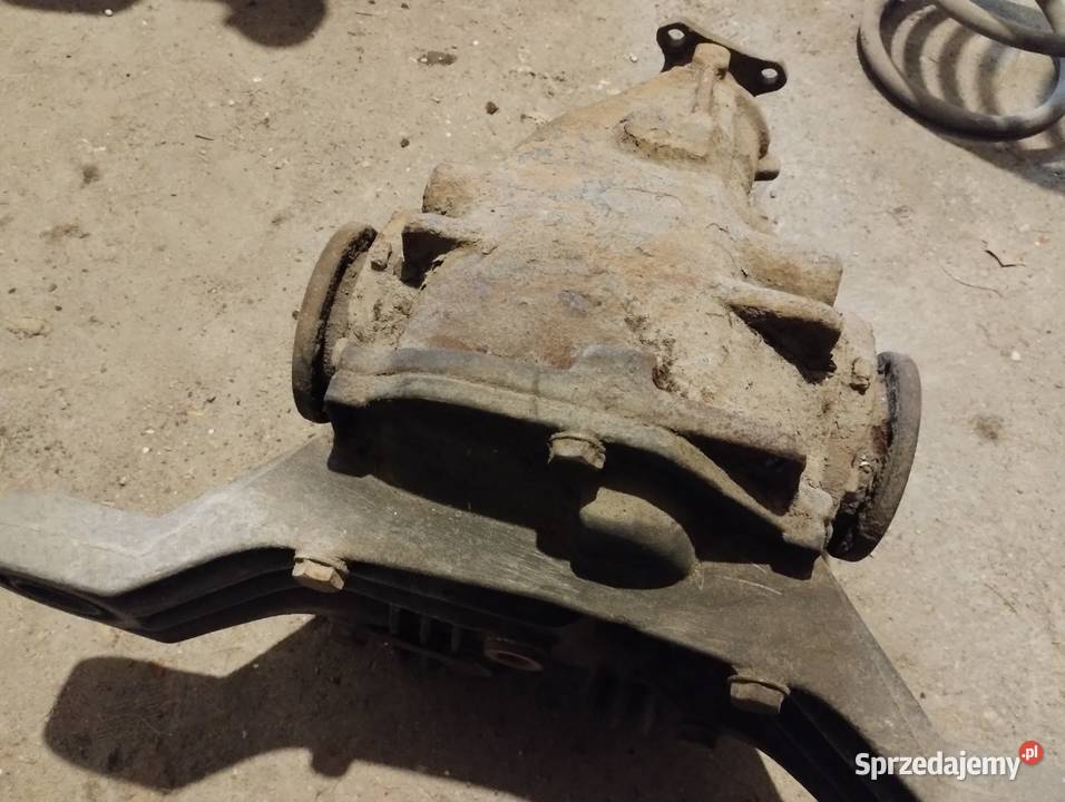 Dyfer 345 stan BMW e 36 Śrem