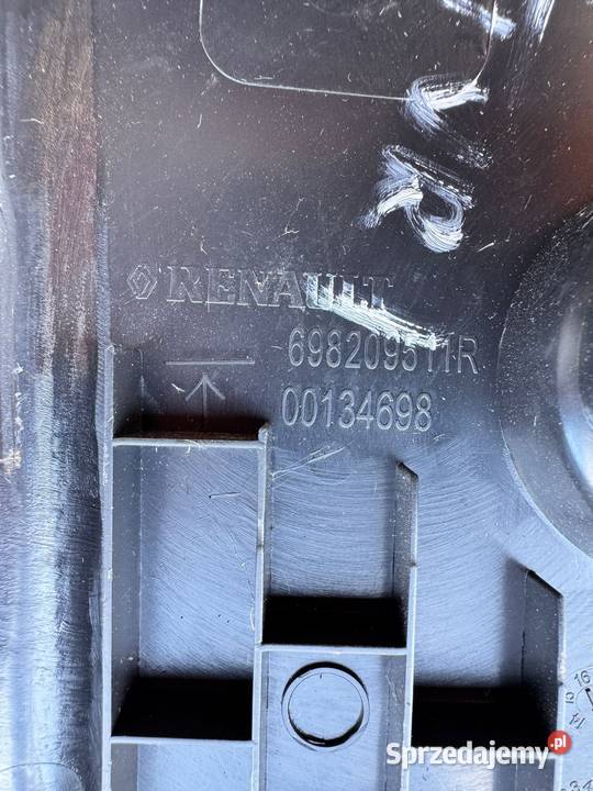 Osłona deski konsoli prawa Captur I 1319 Brzesko