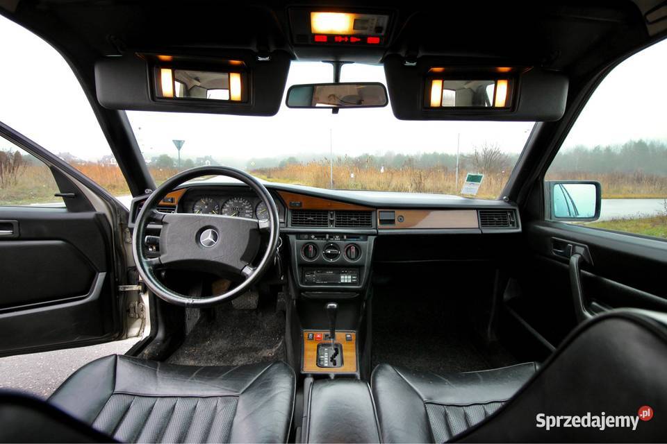MercedesBenz 190 E 26 ASD Klima Automat Skóra