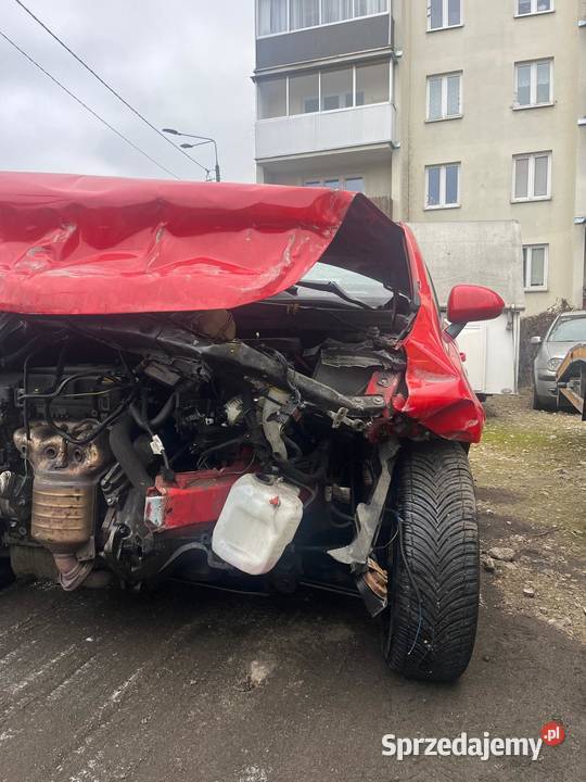 Powypadkowy Opel Corsa 14 D Corsa Warszawa sprzedam