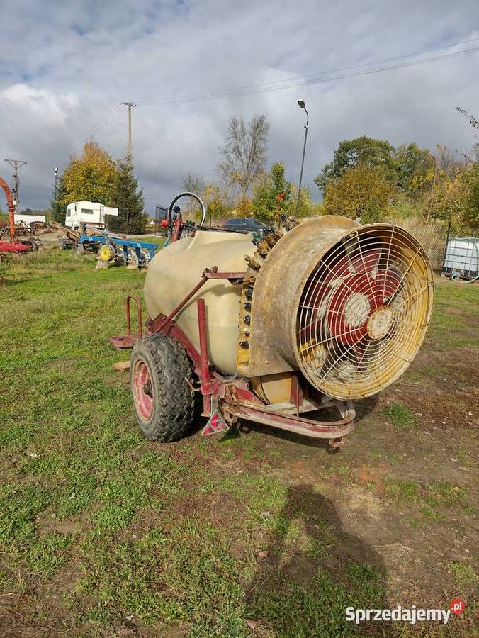 Opryskiwacz ślęza 1000 l ładny dowóz nieuszkodzony Spławy Pierwsze sprzedam