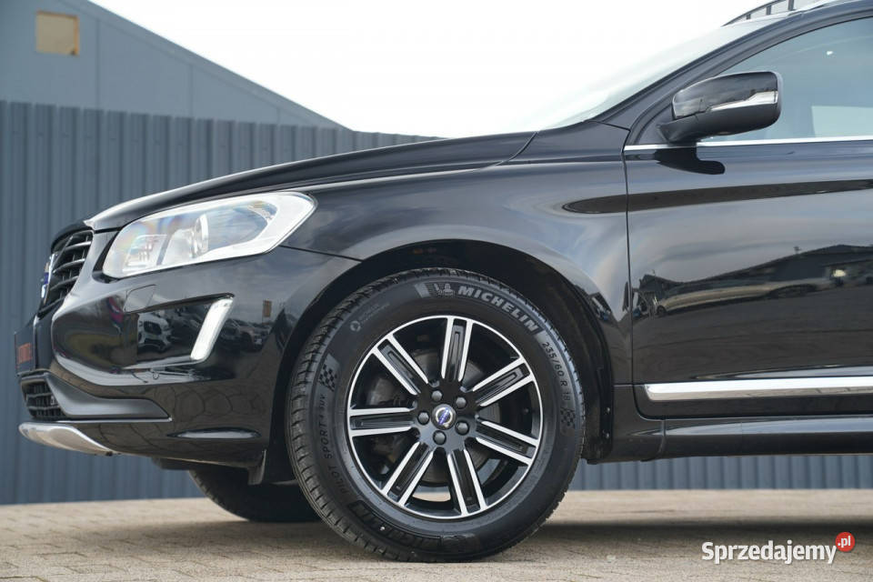 Volvo XC 60 SUMMUM nawi panorama HARMAN opolskie Otmuchów