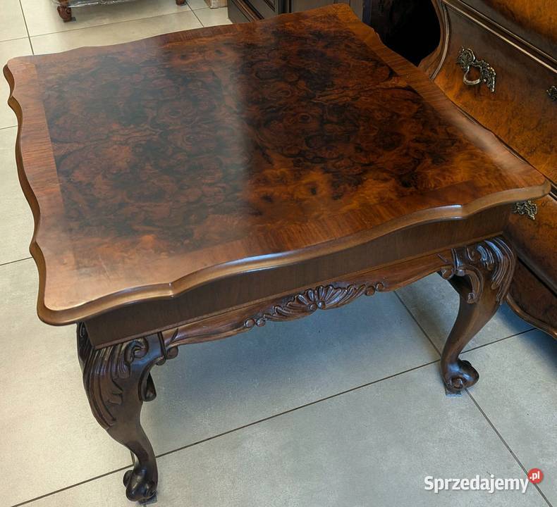 Pięknie zdobiony stolik sklep Dąbrowa Górnicza Meble
