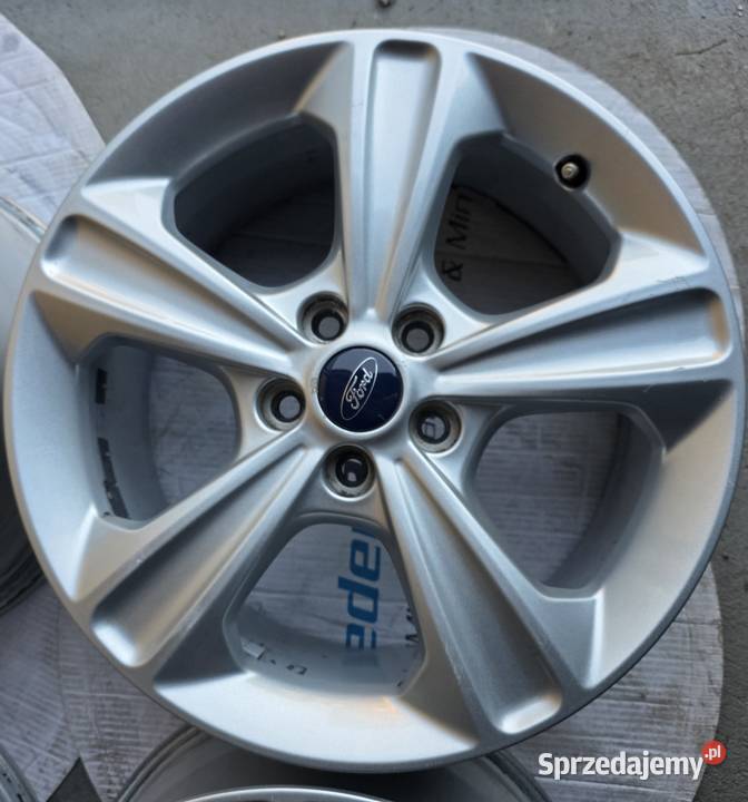 Alufelgi Ford 17 5x108 z czujnikami cisnienia aluminiowe Brudzew