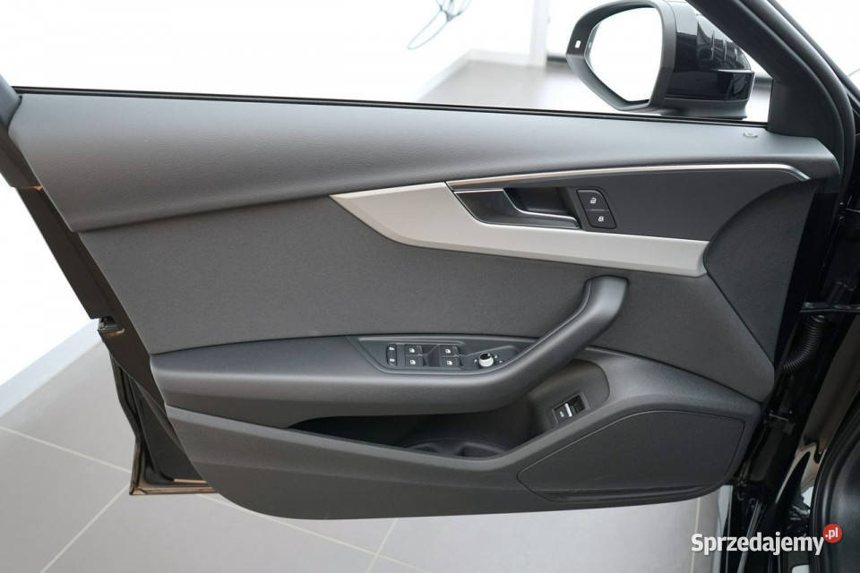 Audi A4 Avant Quattro 45TFSI 265 Nav LED Kielce