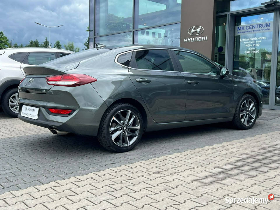 Hyundai i30 15 TGDI FASTBACK Smart 48V 7DCT Piotrków Trybunalski