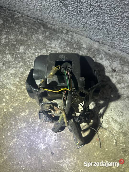 Yamaha XJ600 lampa przednia Lampy przednie Gliwice