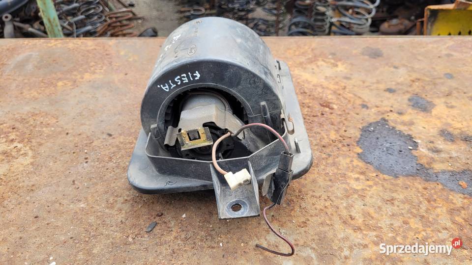 Wentylator nawiewu Ford Fiesta mk4 Ogrzewanie, wentylacja i klimatyzacja Części samochodowe mazowieckie Łagów