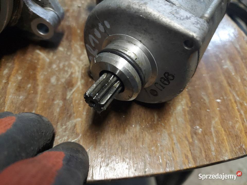 Honda CBR 1000f sc21 rozrusznik CBR1000 starter Jelenia Góra
