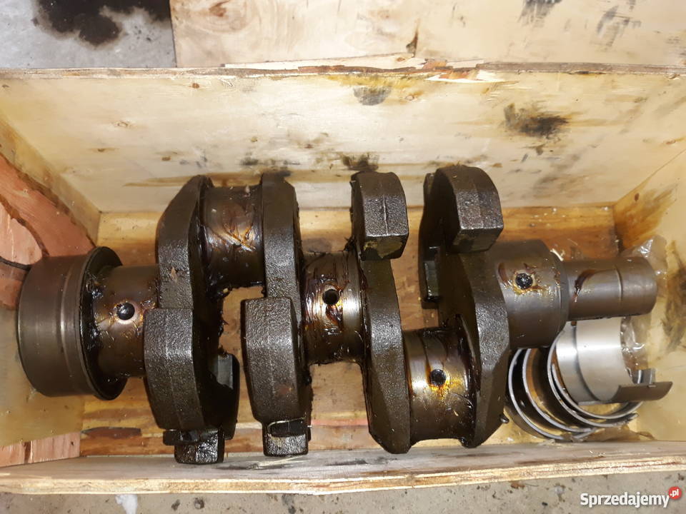 Nowy wał korbowy C330 z panewkami Piotrków Trybunalski