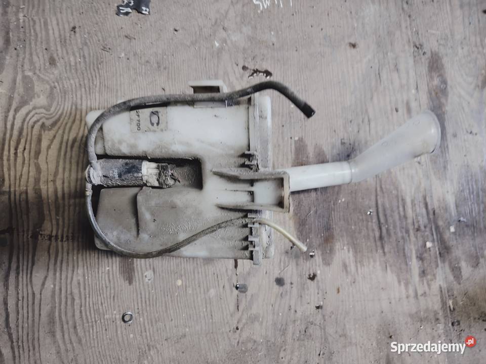 Zbiorniczek spryskiwaczy Nissan Primera P11 Zbiorniki płynu do spryskiwaczy