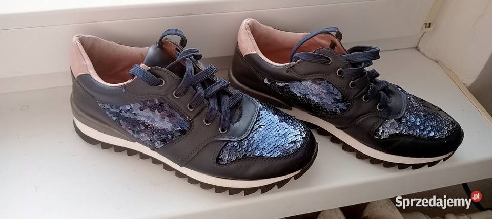 Buty dziewczęce Rozmiar 36 Kowalec