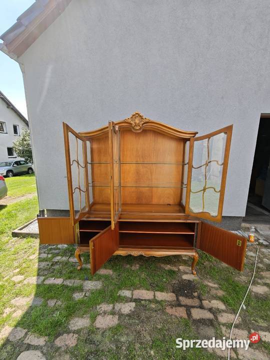 Witryna w stylu ludwikowskimWarrings Kredensy i witryny Lubań