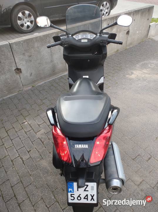 Skuter Yamaha x 125 stan nieuszkodzony Luboń sprzedam