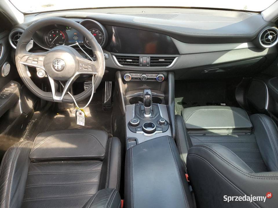 2017 ALFA ROMEO GIULIA TI Q4 Bełchatów
