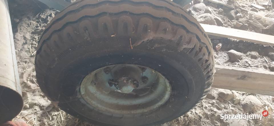 Przyczepa zbierająca t072 Przyczepy rolnicze łódzkie Łęczyca sprzedam