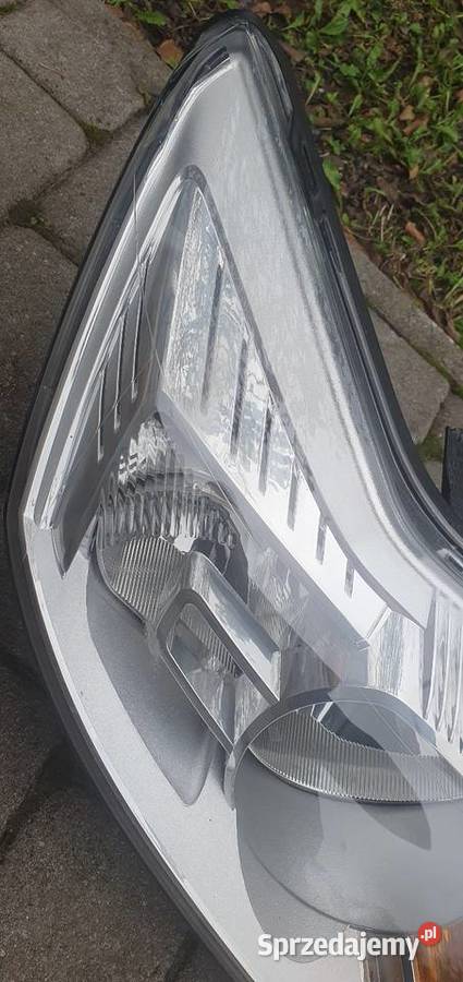 Ford Focus 2 Mk2 LIFT lampa przód prawa WYSYŁKA