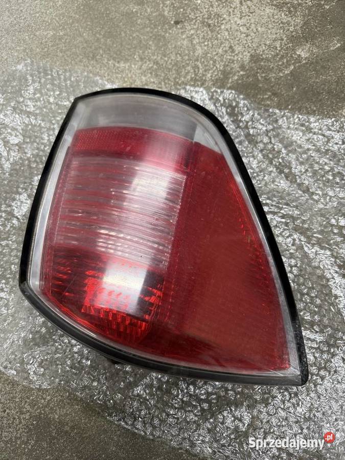 Lampa tył Astra H kombi osobowe podlaskie