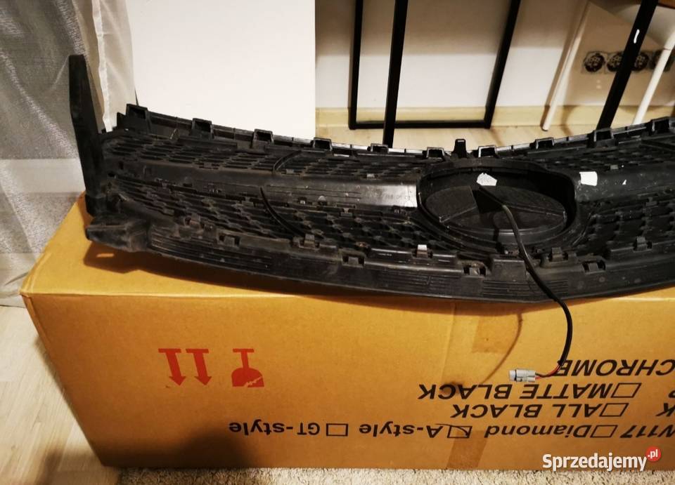 Mercedes CLA grill diamond kratki zderzaka Poznań sprzedam