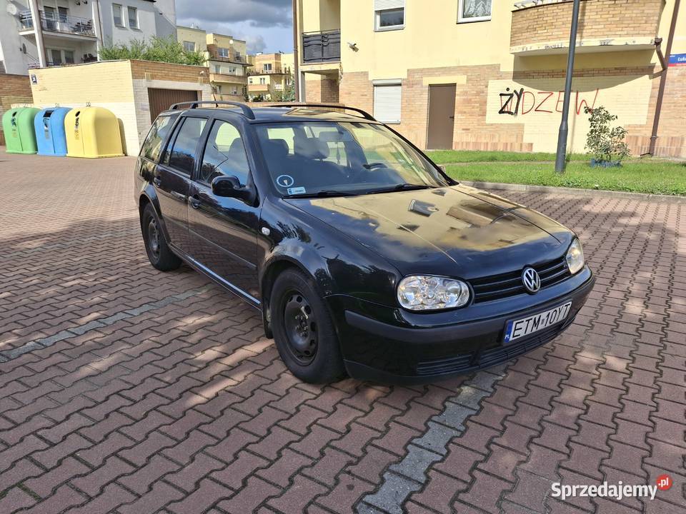 Volkswagen golf 16 benzyna 2001 sprzedam