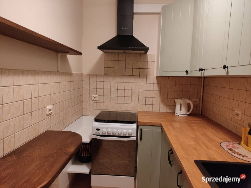 wynajme mieszkanie Kraków Radzikowskiego 41m2 sprzedam