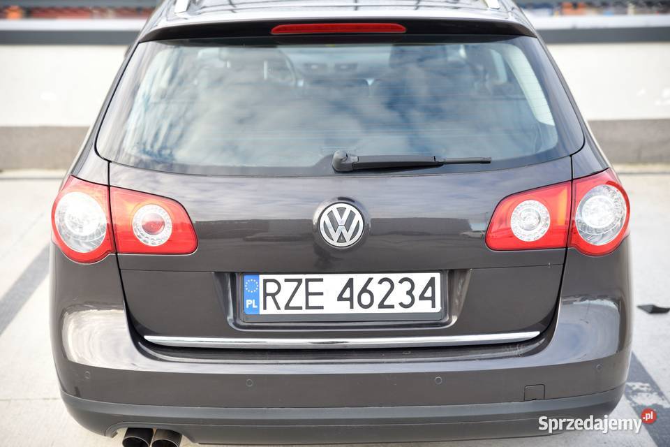 Volkswatgen Passat B6 20TDI DSG Highline Polski 4/5 Błonie