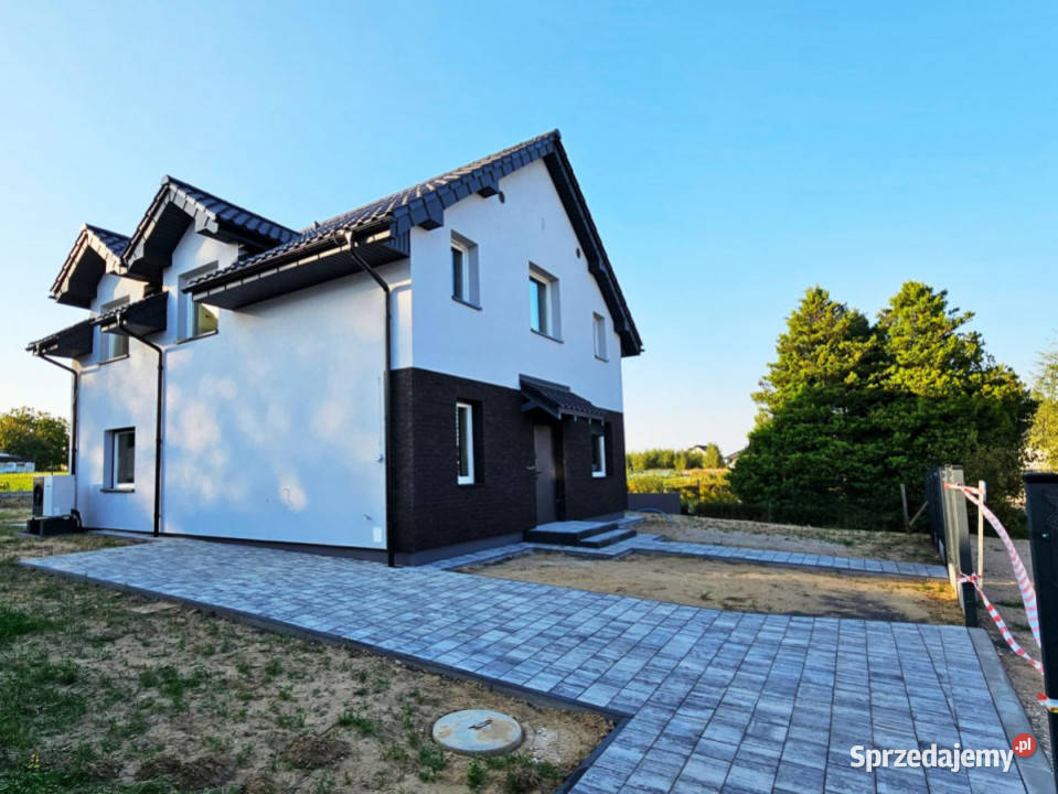 Sprzedaż domu wolnostojącego 140m2 Przyjaźń utwardzona pomorskie