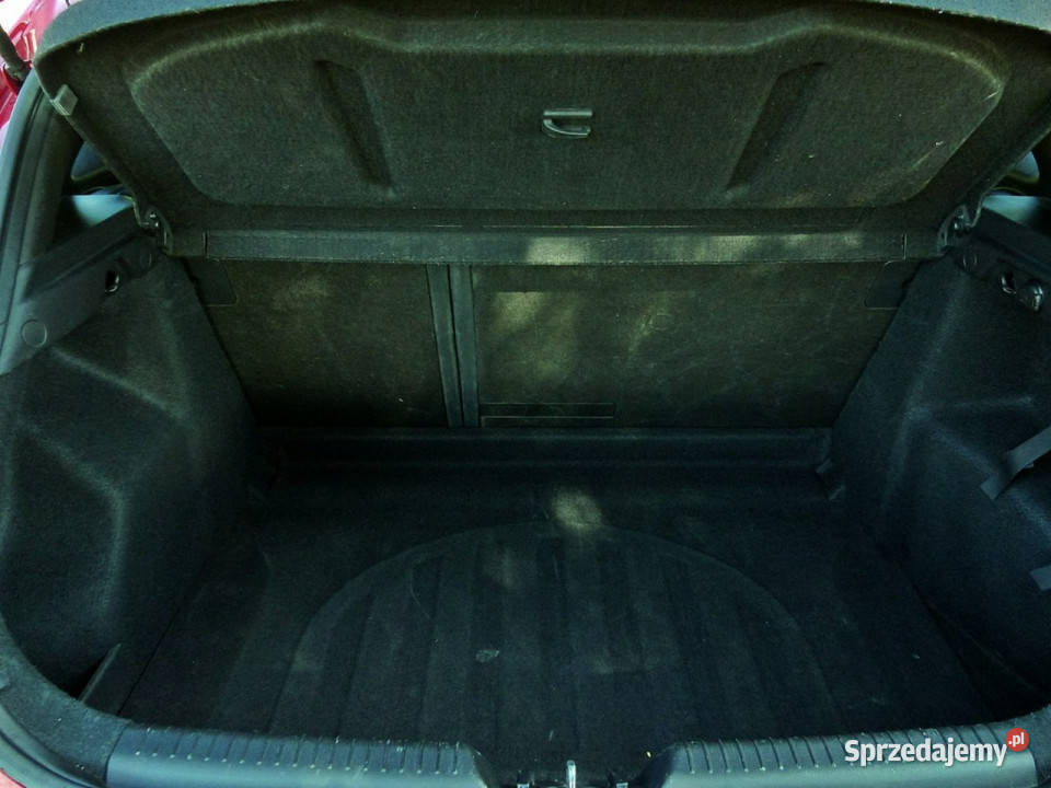 Hyundai i30 14 16VCOMFORTKlimaElektrykaLED i30 wielkopolskie sprzedam