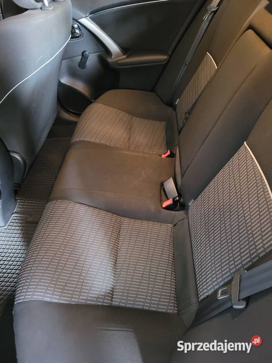 Toyota Avensis T27 D4D 2015 Rok produkcji 2015 Avensis Toyota Nur