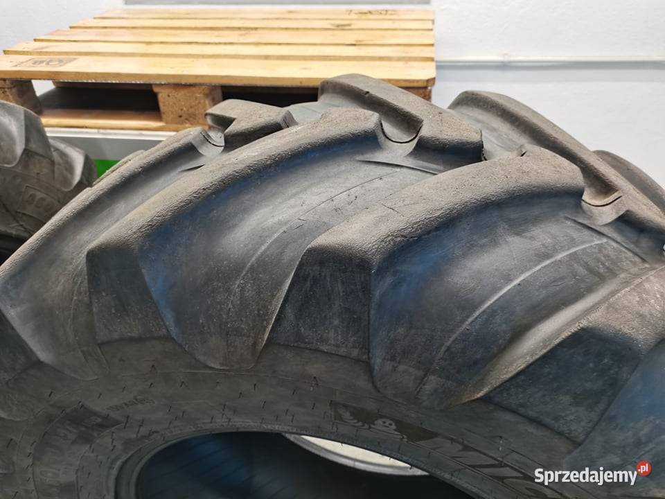 Opony Michelin XMCL 46070 R24 175 LR24 2sztuki Wilkowo
